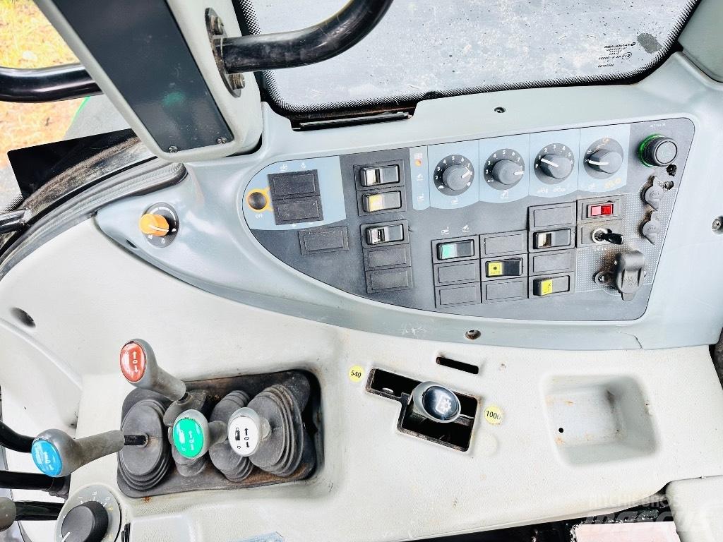 Valtra T 131 Traktorer