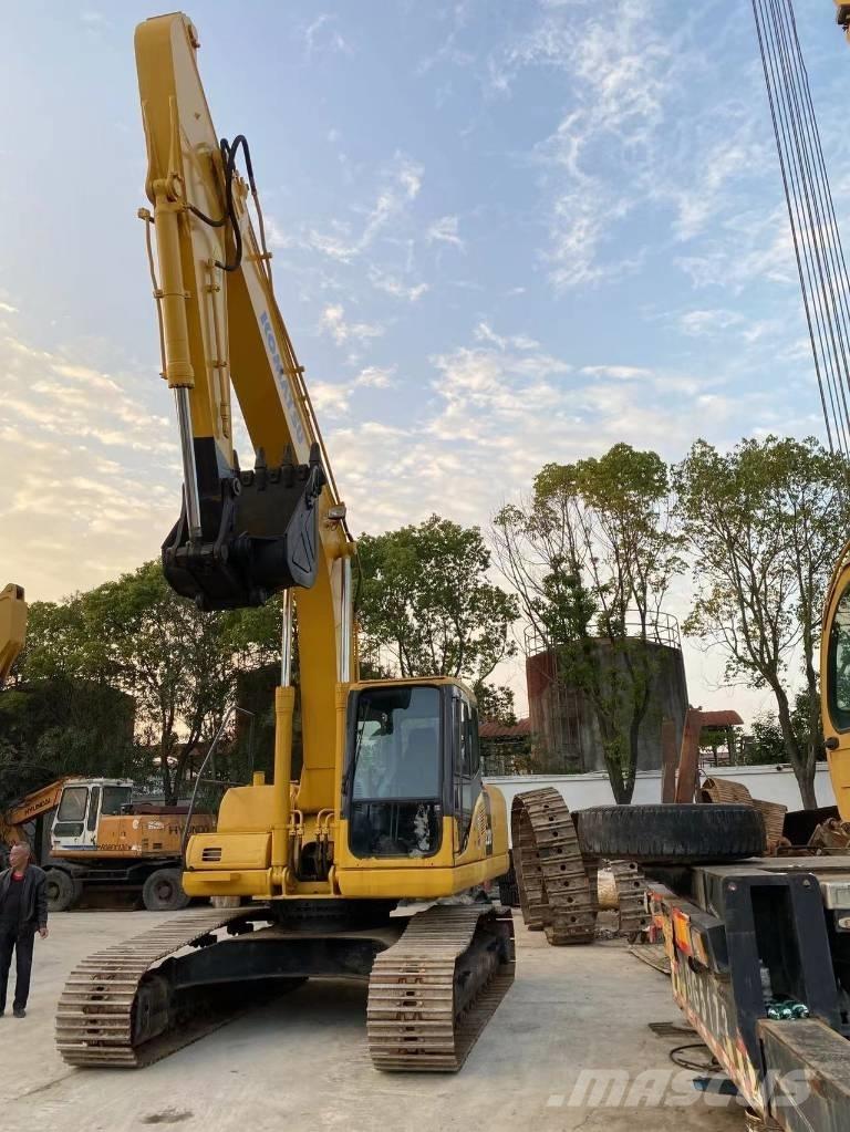 Komatsu PC 220 Beltegraver