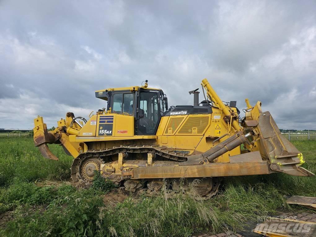 Komatsu D155AX-8 Dozere Beltegående