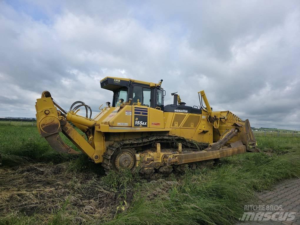 Komatsu D155AX-8 Dozere Beltegående