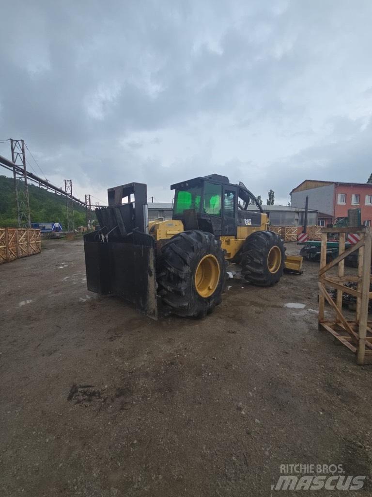 CAT 525 C Stammelunner