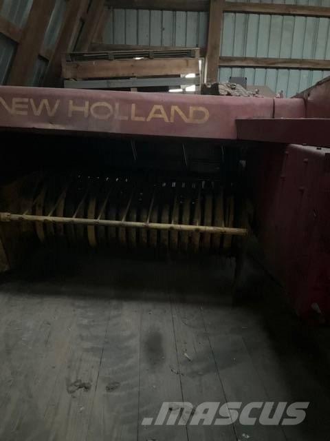 New Holland Hayliner Firkantpresser