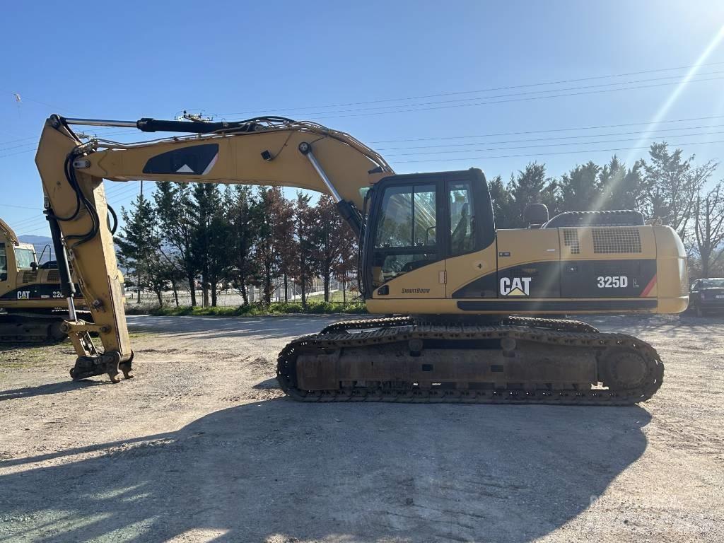 CAT 325 D L Beltegraver