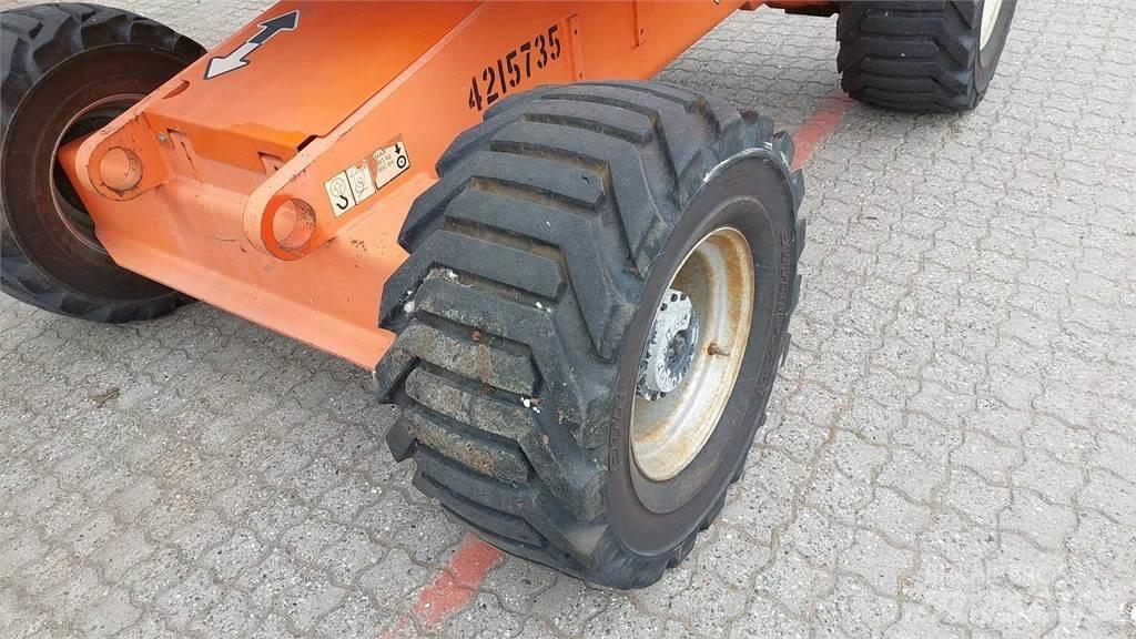 JLG 450AJ Leddede bomlifter