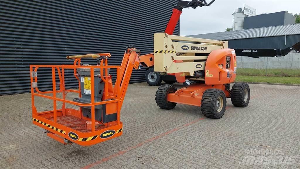 JLG 450AJ Leddede bomlifter