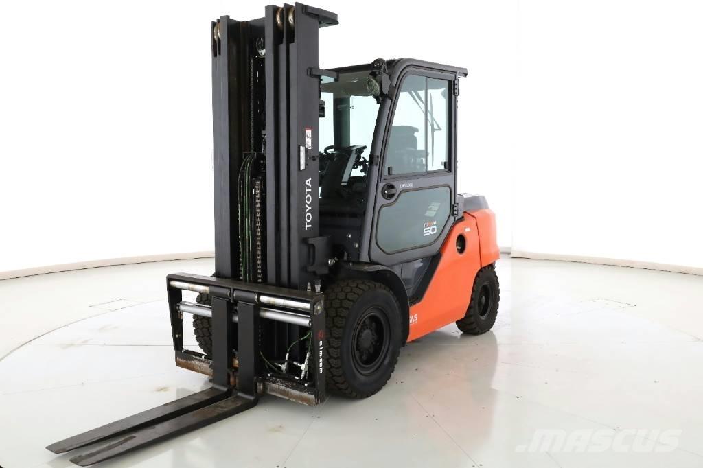 Toyota 40-8 FD45 N Diesel Trucker