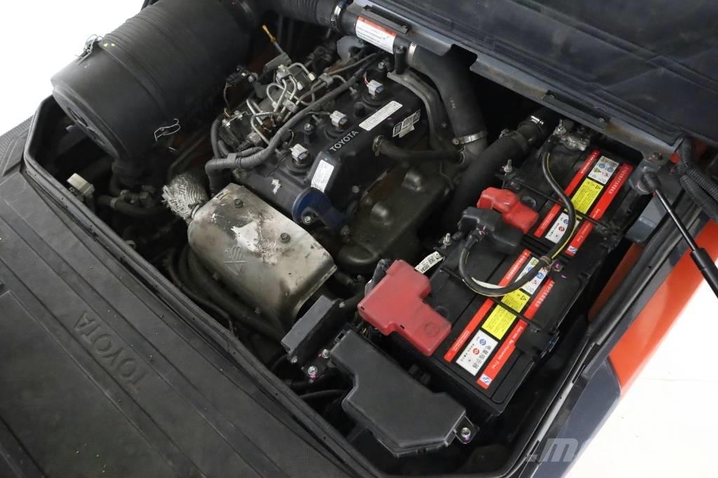 Toyota 40-8 FD45 N Diesel Trucker