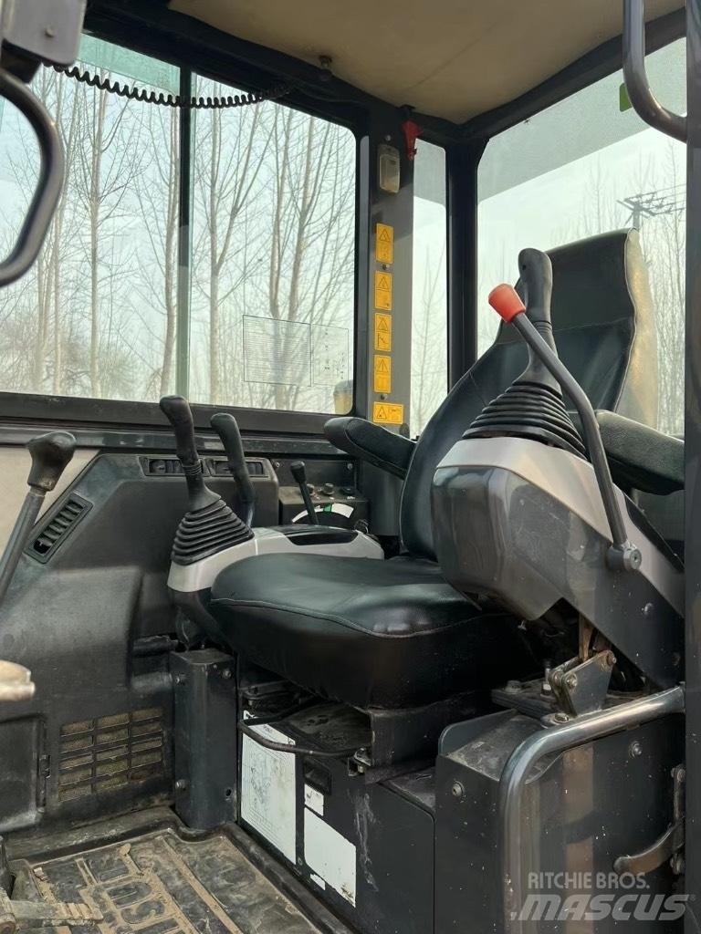 Komatsu PC58 Midigravere 7 - 12t