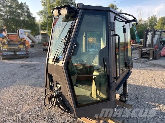 CASE D 1650 NEW CAB Dozere Beltegående