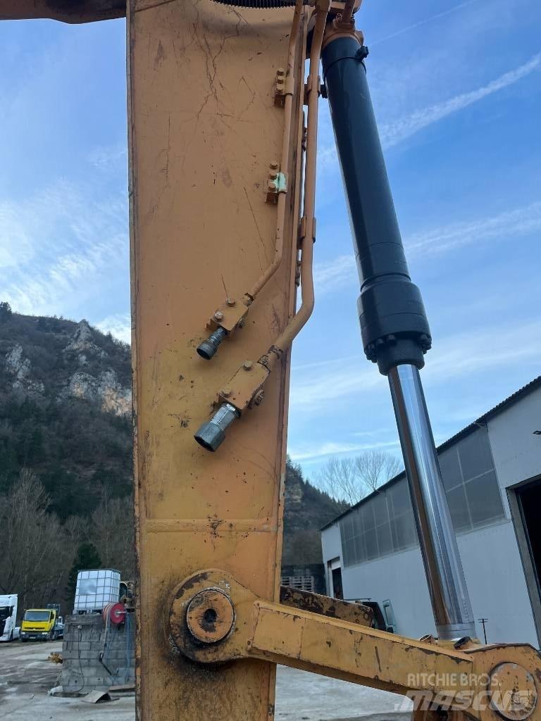CASE CX 250 D Beltegraver