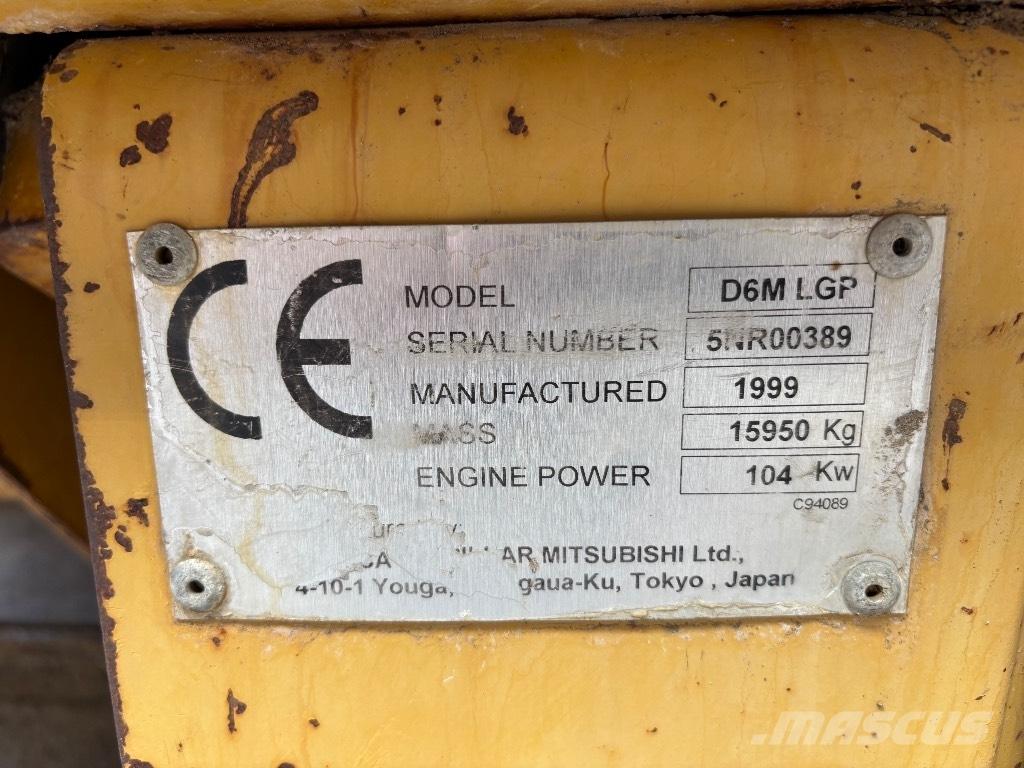 CAT D 6 M LGP Dozere Beltegående