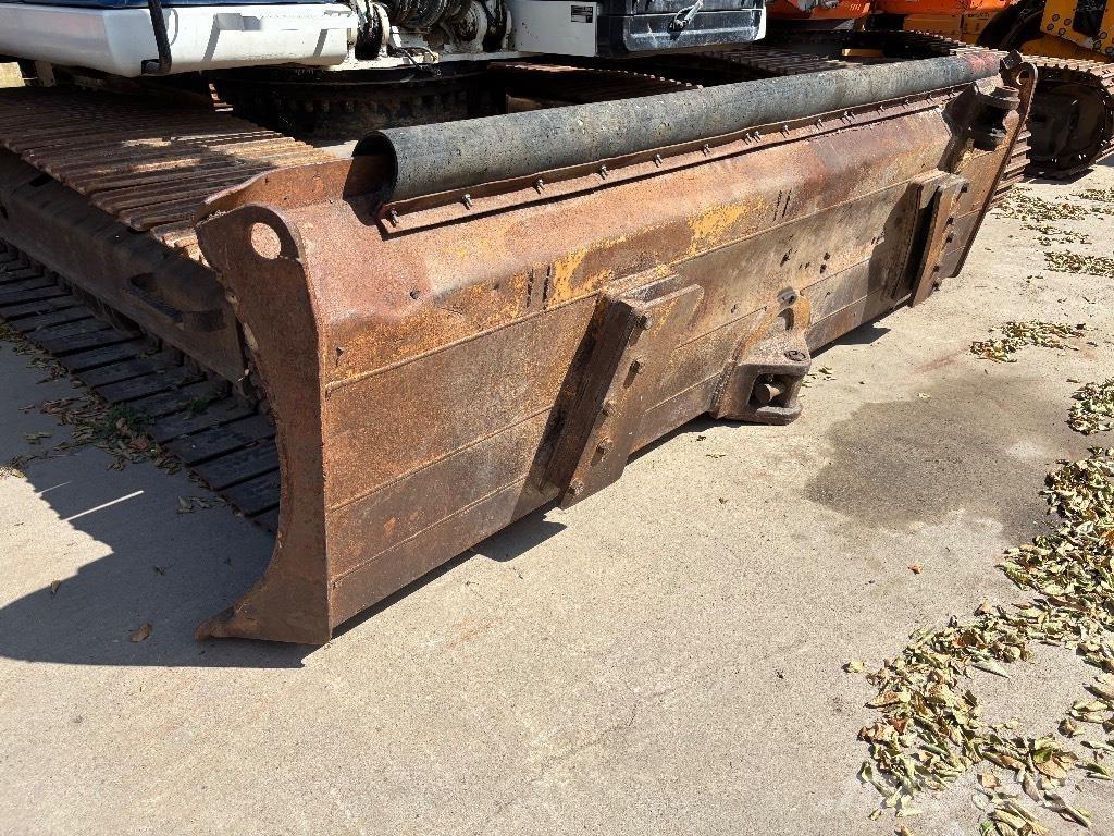 CAT D 6 M LGP Dozere Beltegående