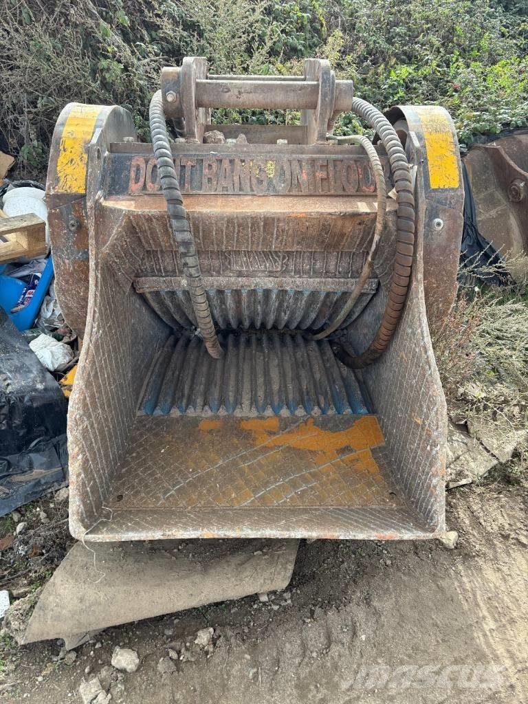 MB Crusher BF 80.3 Knusere