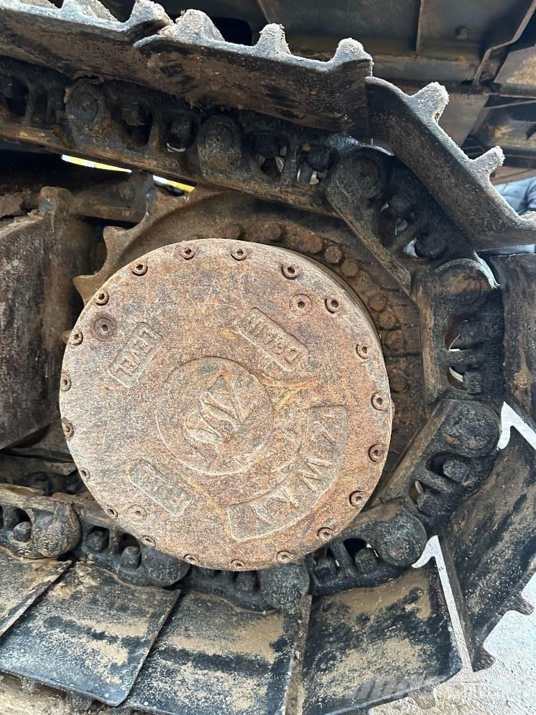 Hyundai 220LC-9S Beltegraver