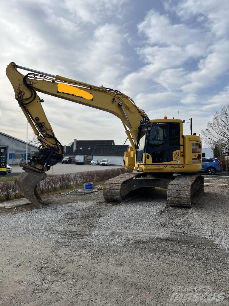 Komatsu PC 228 Beltegraver