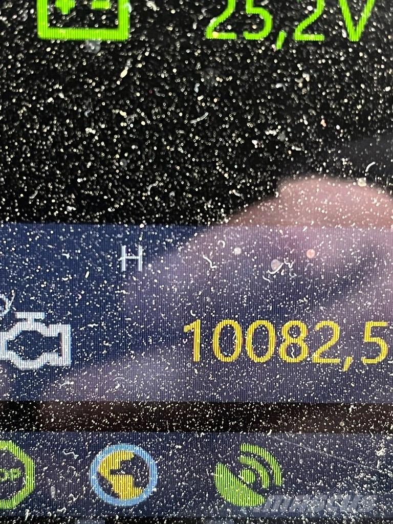 Komatsu 875 Lassbærere