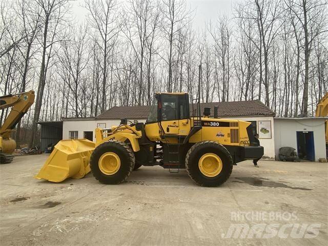 Komatsu WA380-6 Traktorgravere