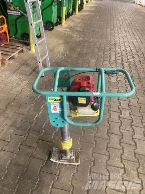 Ammann ATR30 Vibroplater