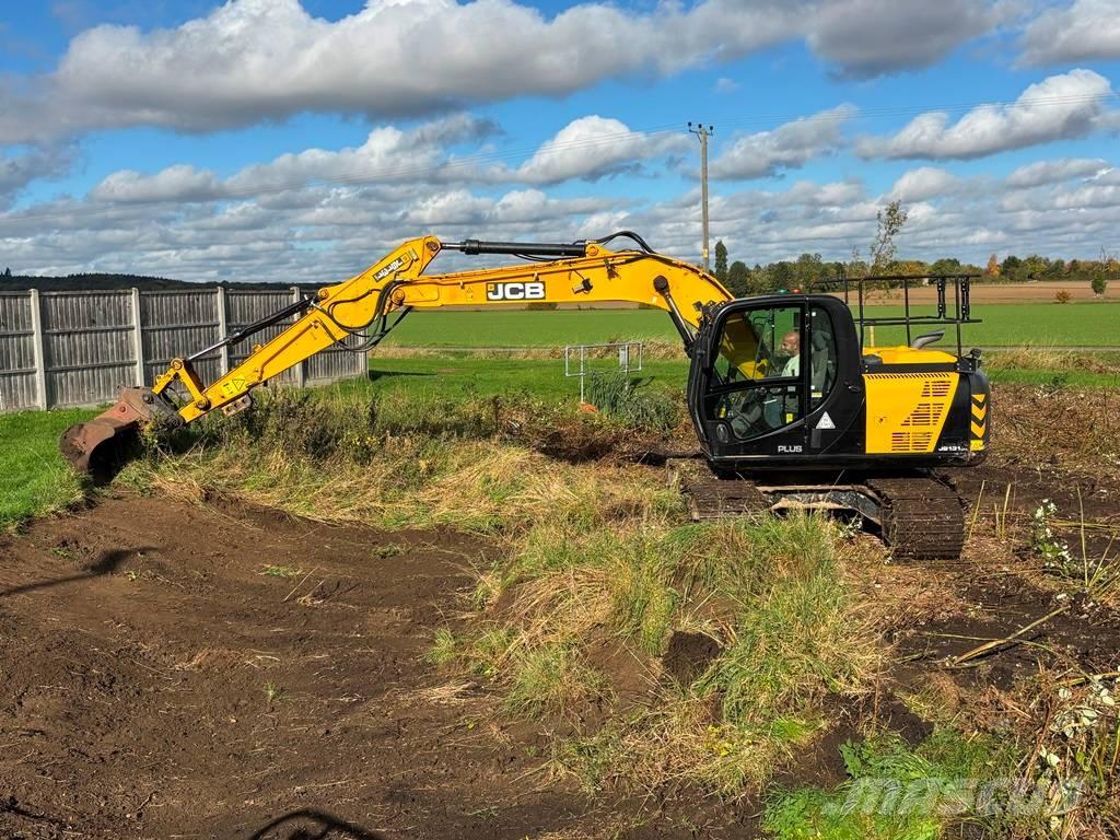 JCB JS 131 LC Beltegraver