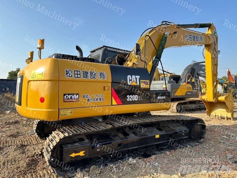 CAT 320D2 Beltegraver