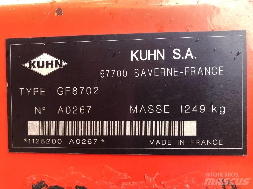 Kuhn GF 8702 Raker og høyvendere