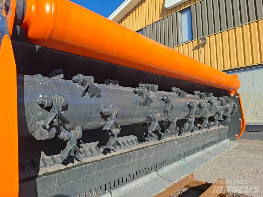 TMC Cancela THN-320D Beitepussere og toppkuttere