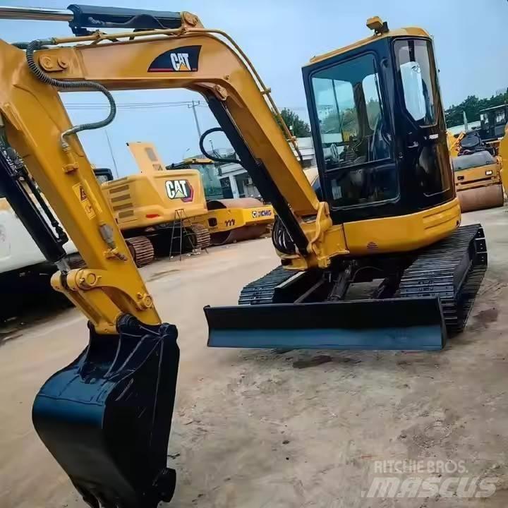 CAT CAT304CR Beltegraver