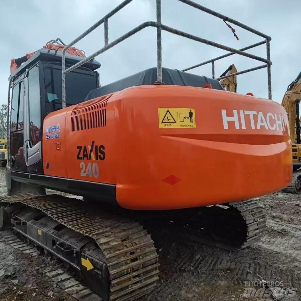 Hitachi 240-3 Beltegraver