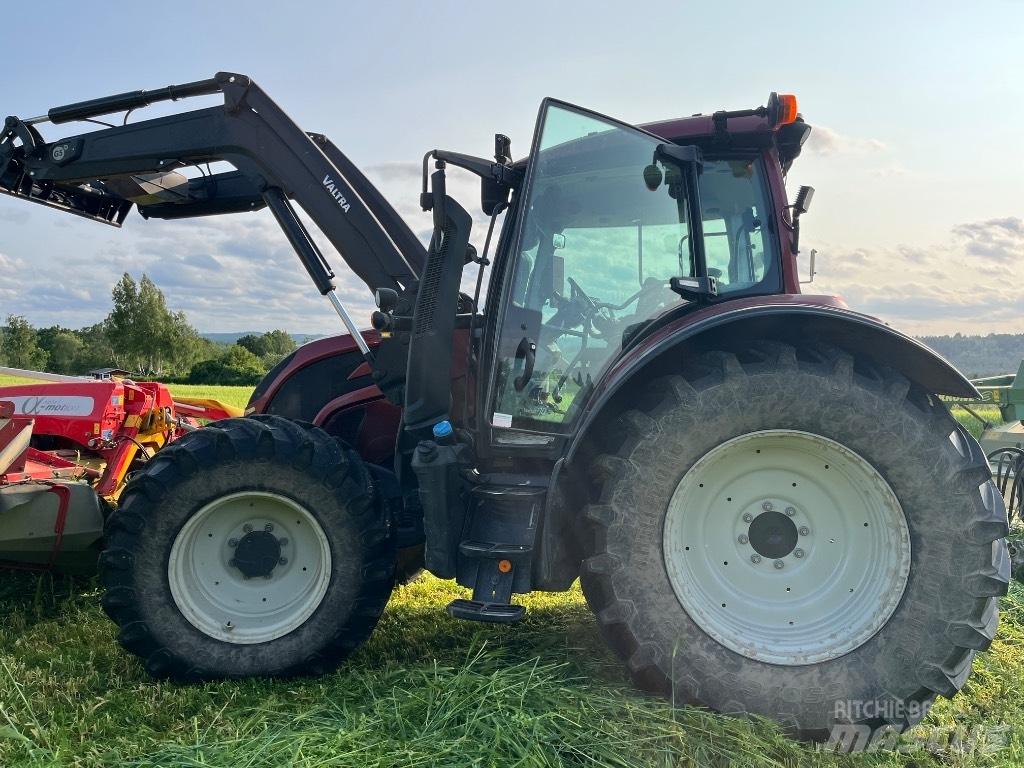 Valtra N155 Versu Traktorer