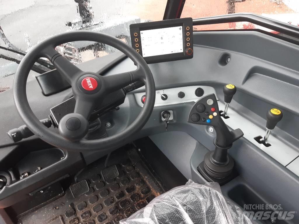 Aebi TT241 Traktorer