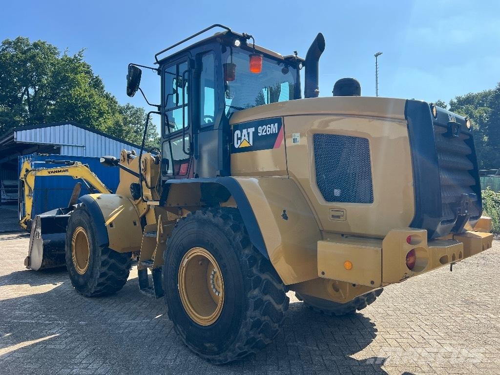 CAT 926M - 926 M Beltegraver
