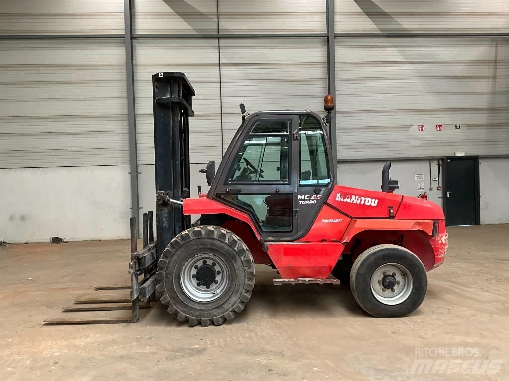 Manitou MC 40 Terrenggående gaffeltruck
