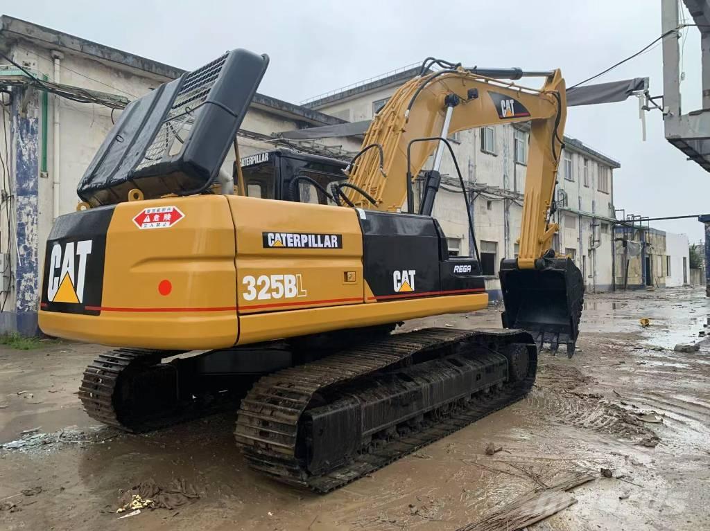 CAT 325 B Beltegraver