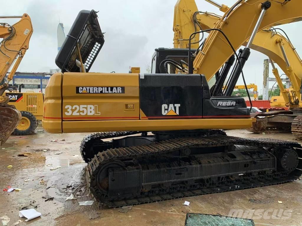CAT 325 B Beltegraver