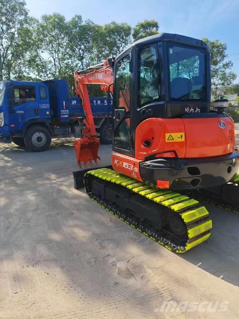 Kubota 163-5 Beltegraver