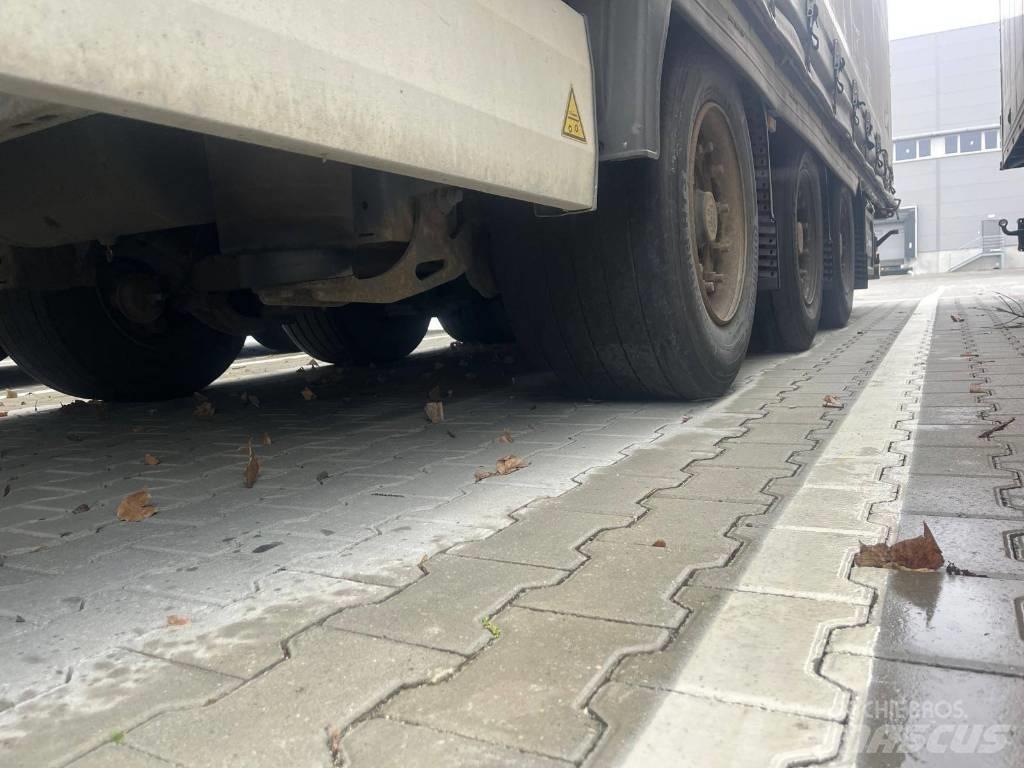Krone MEGA Kapell trailer/semi