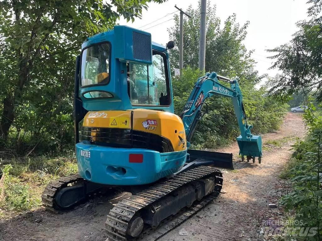 Kubota U35 Beltegraver