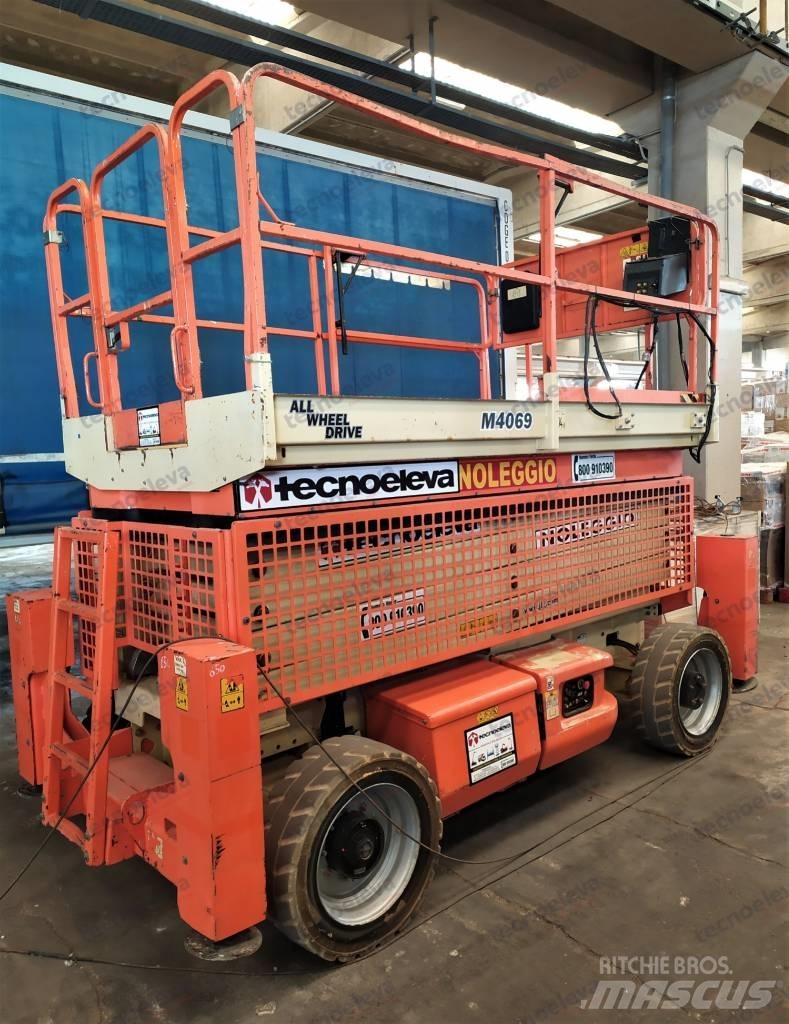 JLG M 4069 Sakselifter