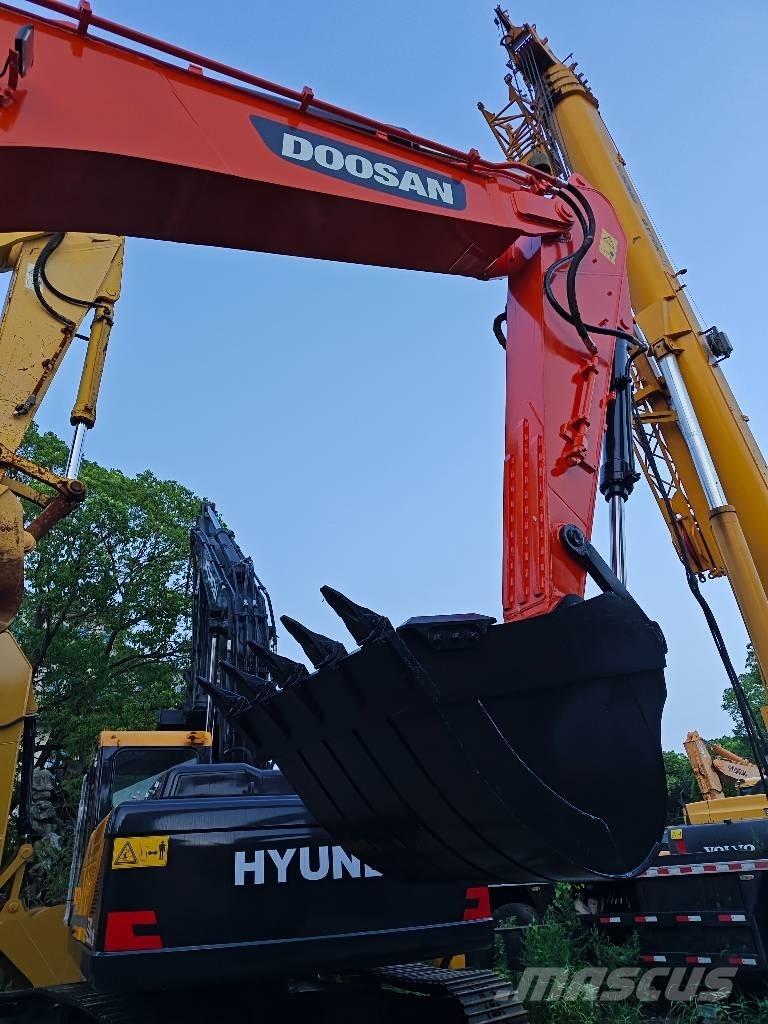 Doosan DX 300 LC Beltegraver