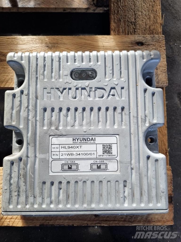 Hyundai HL 940 Lys - Elektronikk