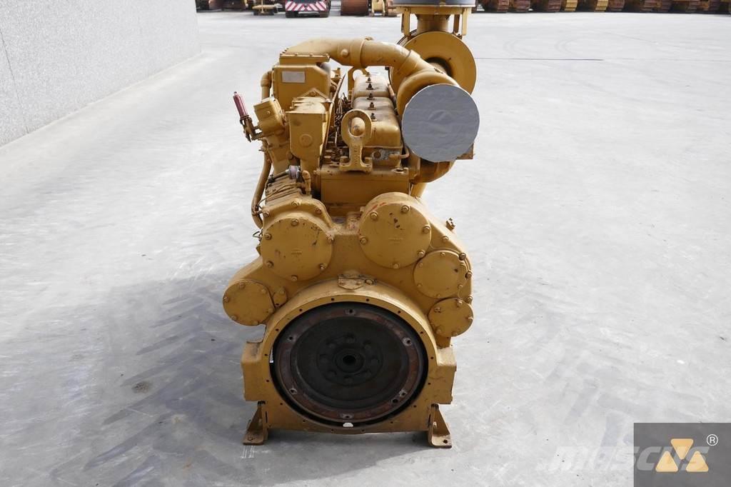 CAT D353E Motorer