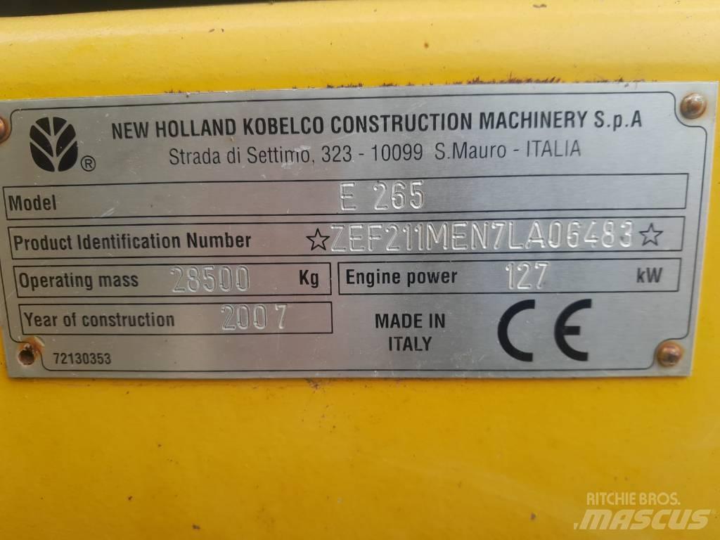 New Holland E 265 Beltegraver