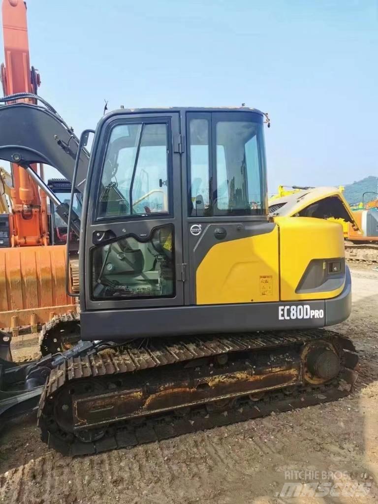 Volvo EC 80D PRO Beltegraver