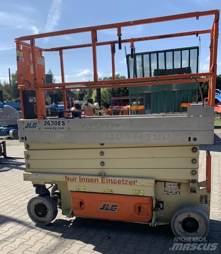 JLG 2630 ES Sakselifter