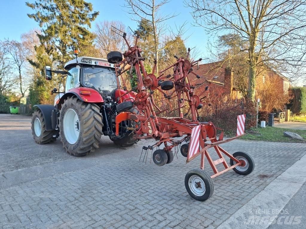 Kuhn GF 8501 T Raker og høyvendere