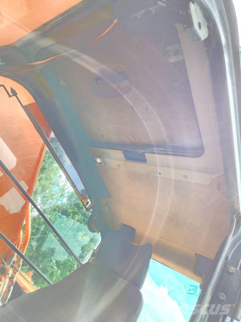 Hitachi ZX 330 LC-5 Beltegraver