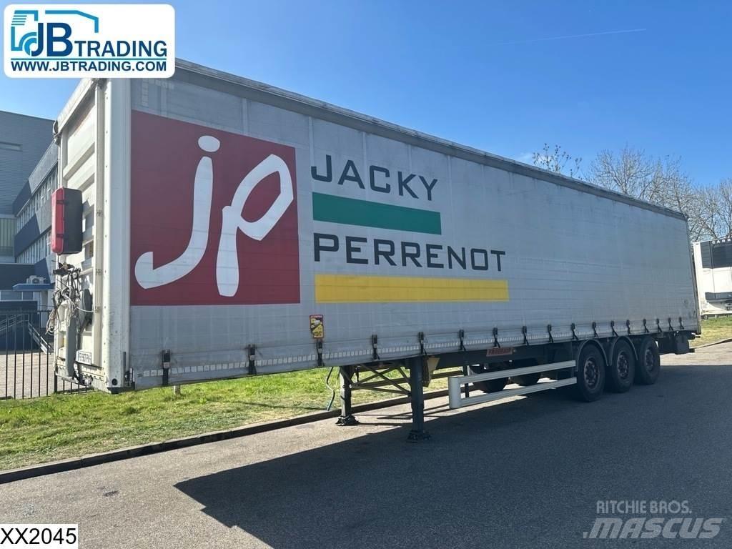 Fruehauf Tautliner Gardintrailer