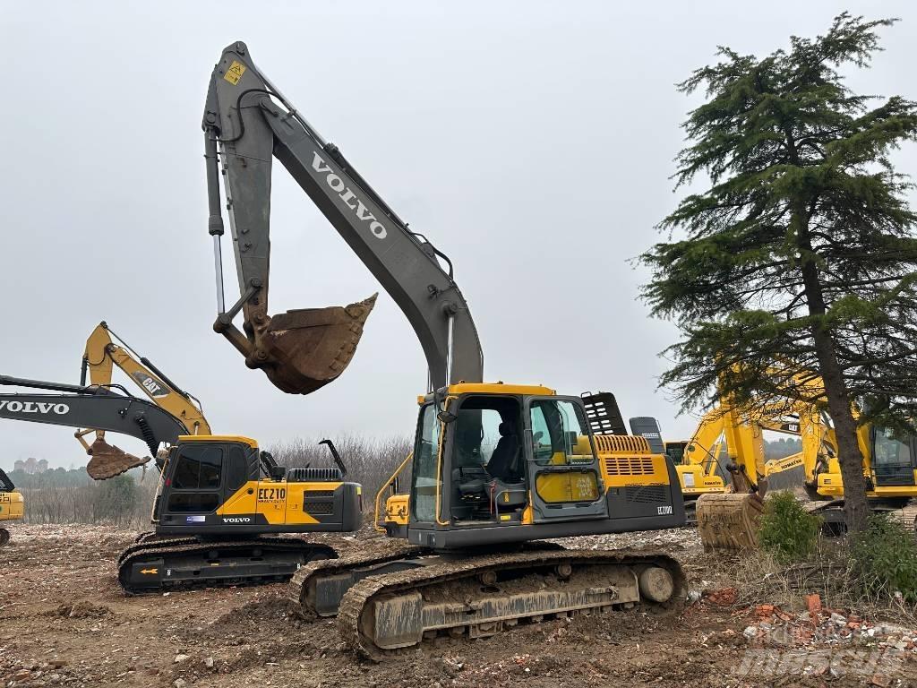 Volvo EC210D Beltegraver