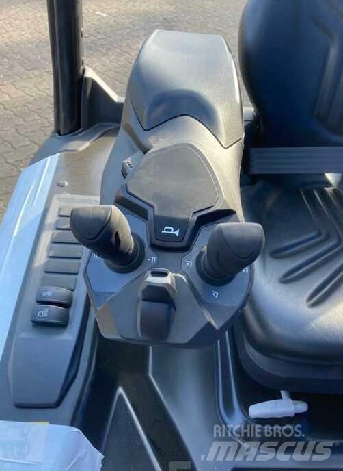 Mitsubishi FB16CN2T Elektriske trucker