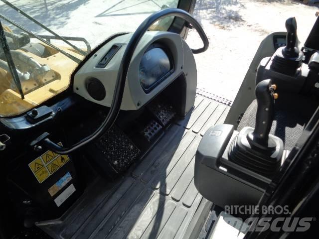 CAT 963 D Beltelastere